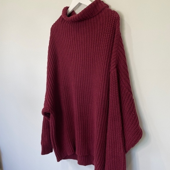Free People Oversized Purple Knit Women's Sweater - Picture 3 of 9